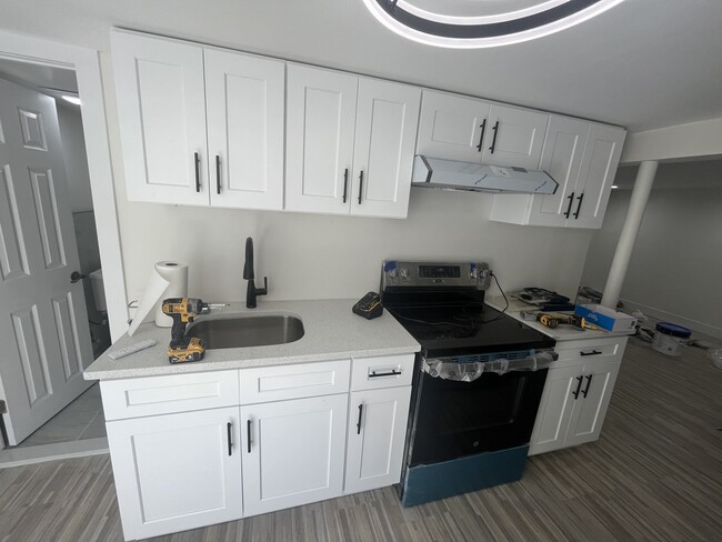 Building Photo - 37 Terry Ln Unit Commack Rental