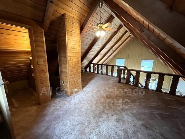 Photo - 1302 Twin Lakes Dr