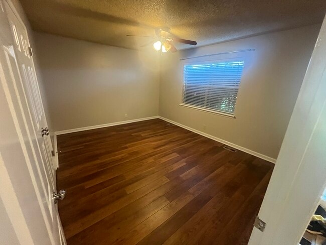 Photo - 6937 S 67th East Ave Unidad 6937 S 67th East Avenue