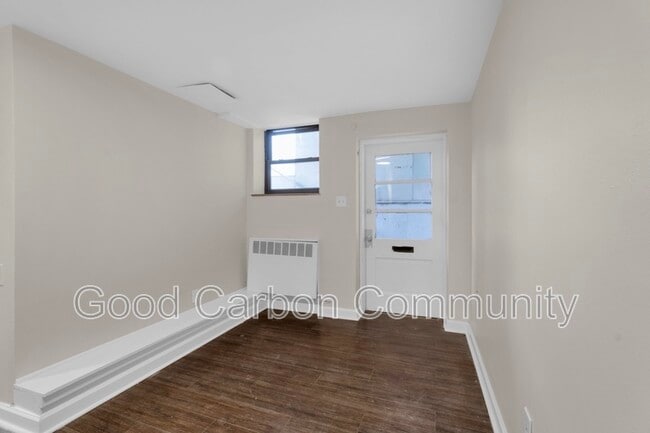 Photo - 279 Linwood Ave Unit LBR