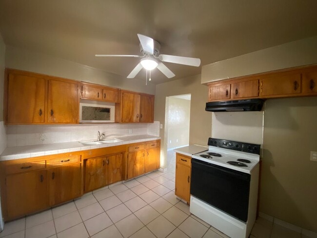 Photo - 210 E Harding Ave Unit C