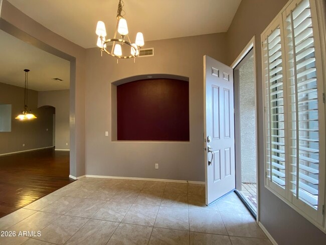 Photo - 337 West Swan Drive