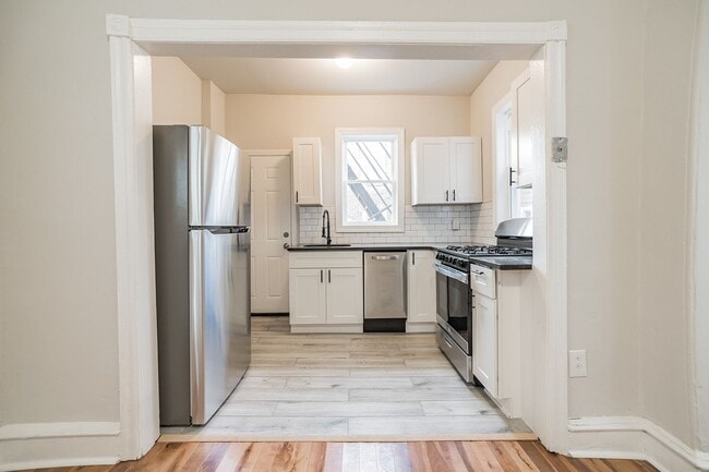 Photo - 1640 S 56th St Unidad A