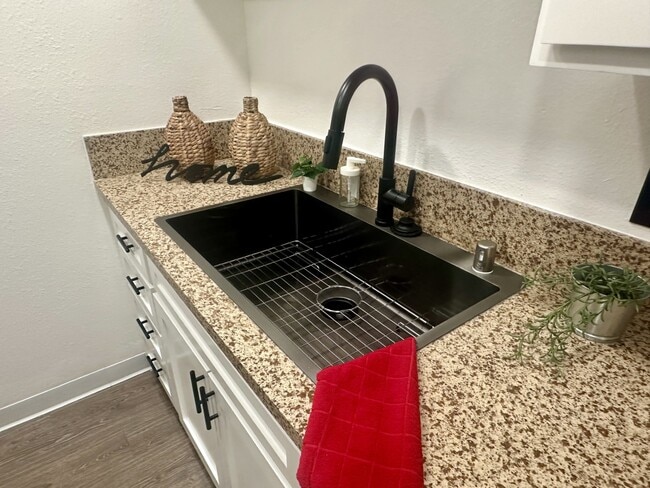 Kitchen sink