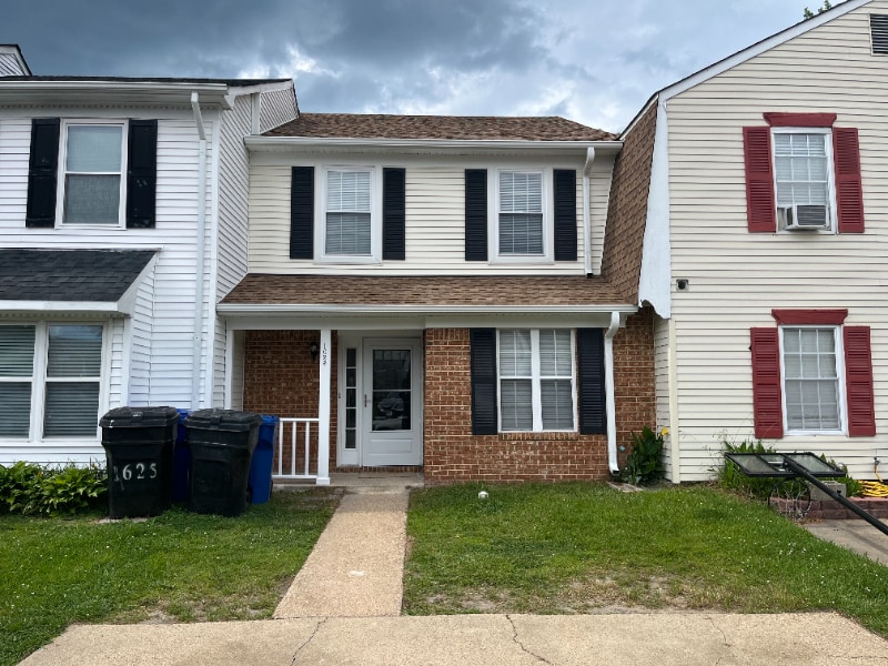 Photo - 1623 Sudbury Ct