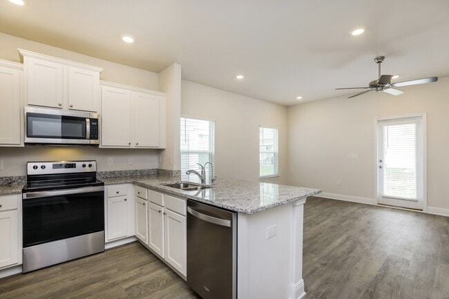 Photo - 1656 Caleigh Ct