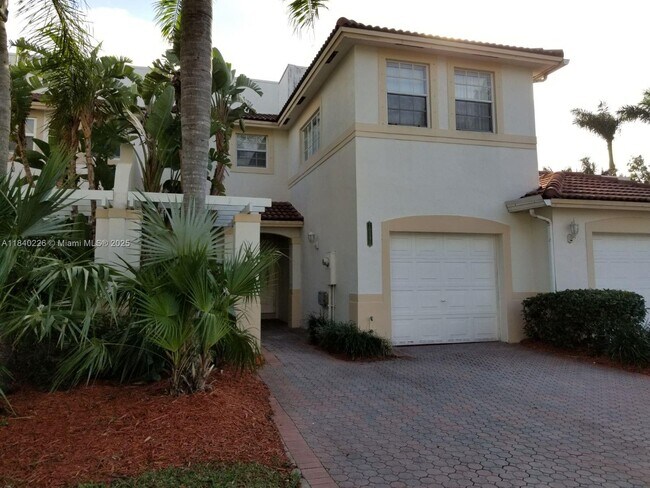 Building Photo - 10990 NW 62nd Terrace Rental