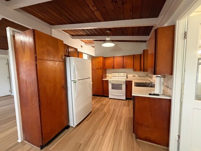 Photo - Hau?ula Living at Its Best – Peaceful Home Near the Coast with Mountain Views