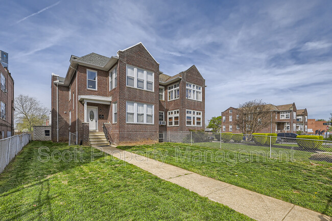 Building Photo - 3204 Garrison Blvd Rental