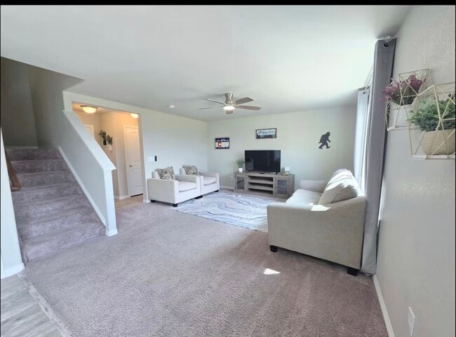 Photo - 6784 Skuna Dr