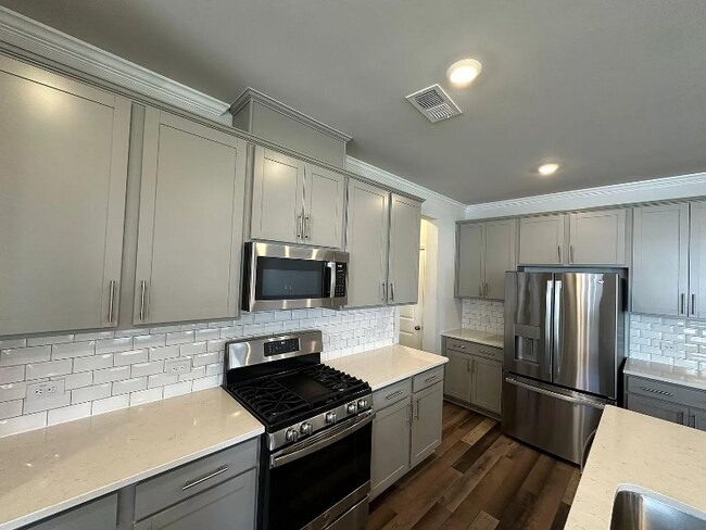 1765 Aspen River Ln