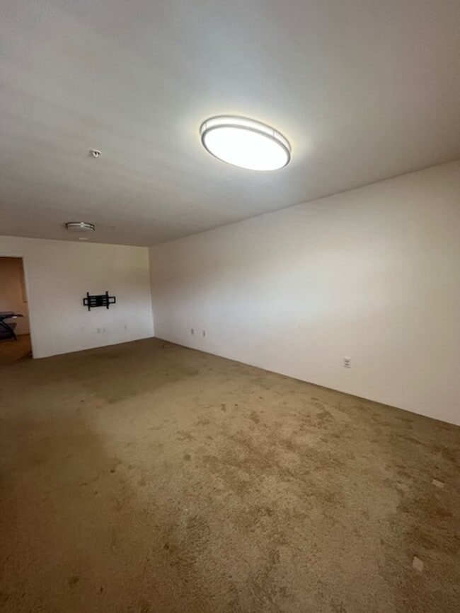 Photo - Nohona III at Kapolei 3 bedroom/2 bath with 1 car garage.