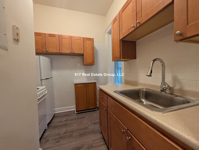 Photo - 29 Park Dr Unit 01