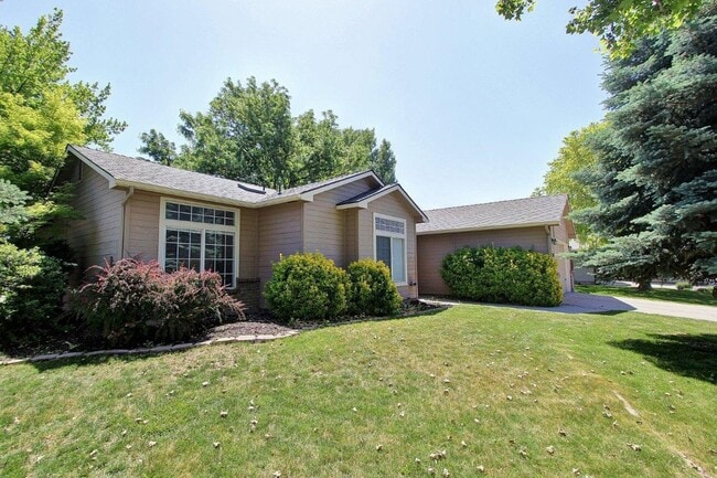 Photo - Immaculate Single-Level Home