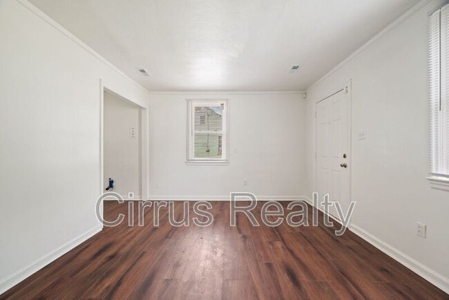Photo - 2822 Ryland Rd