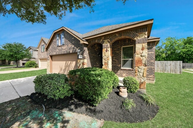 Photo - 3211 Norville Ln