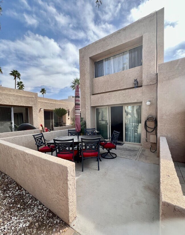 Photo - Furnished short term rental in highly desi...