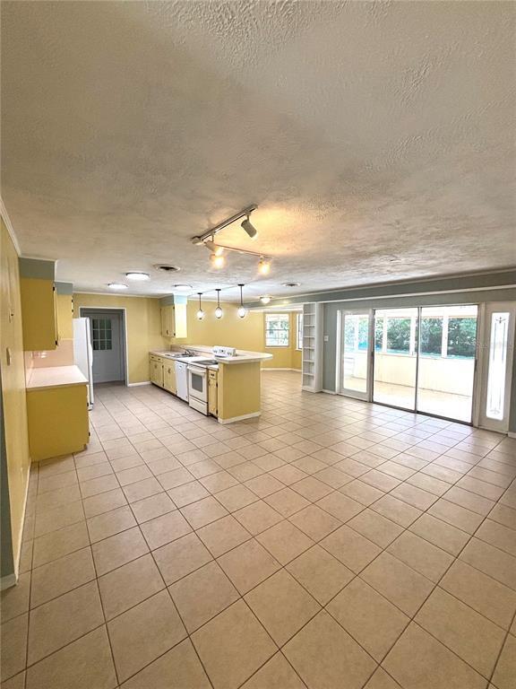 Photo - 729 SE 40th Ave