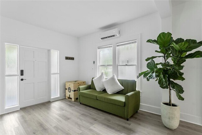 Photo - 819 11th St N Unit 1