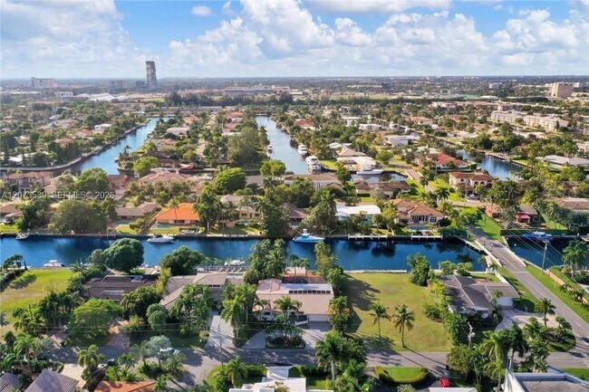 Photo - 612 Hibiscus Dr