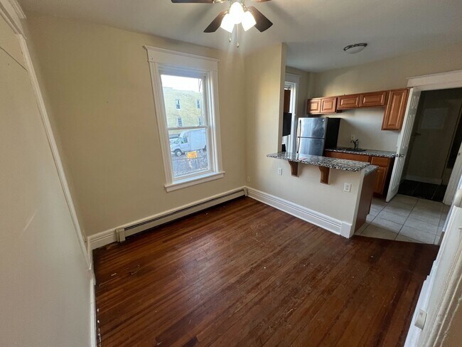 Photo - 50 Elberon Pl Unit 1F