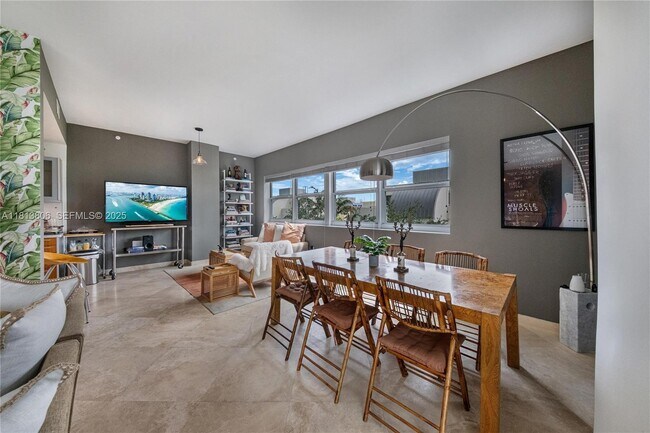 Photo - 6103 Aqua Ave Unit 406