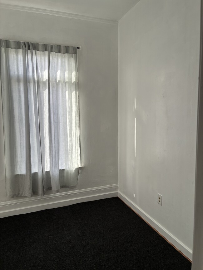 Photo - 2817 Telegraph Ave