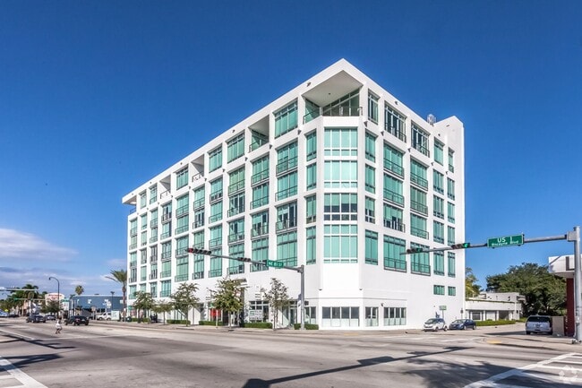 Building Photo - MIAMI LIVE WORK LOFT