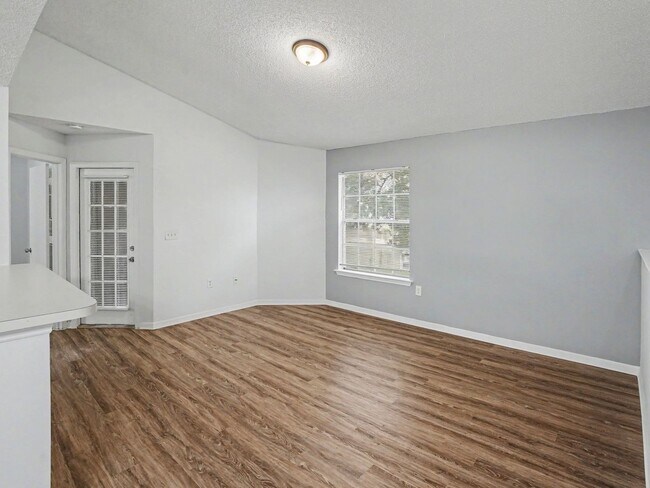 Photo - 437 Fountainhead Cir Unit 280