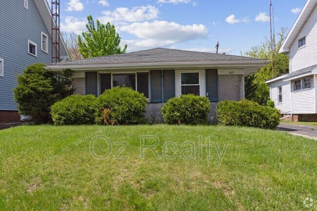 Building Photo - 4111 Parrakeet Ave Rental