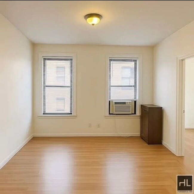 Photo - 2-Bedroom 1-Bathroom in an amazing Astoria Location Unit 3R