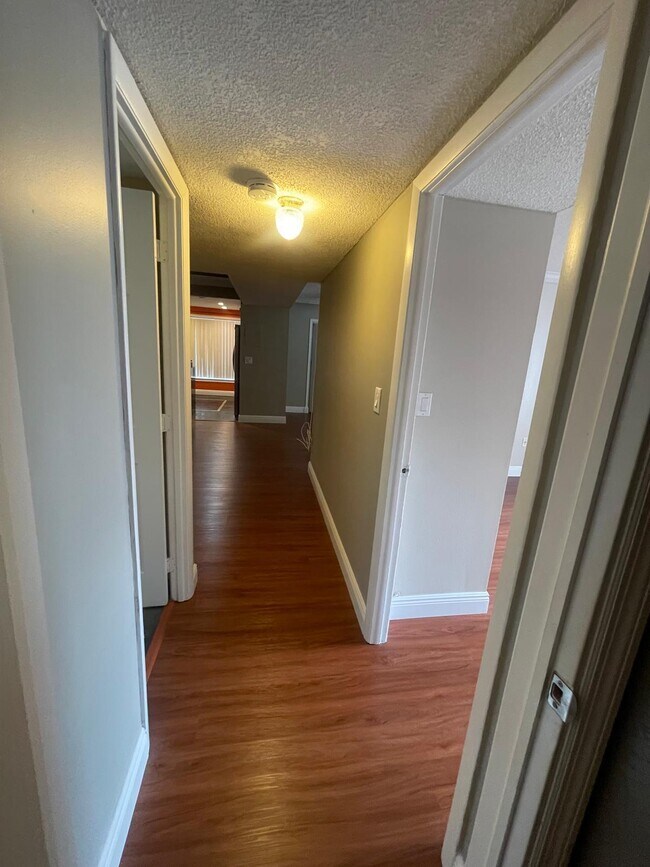 Photo - 4156 Inverrary Dr Unit 202