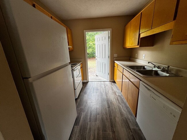 Photo - 2 bed 1 bath