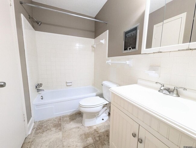 Photo - 1701 Lobdell Ave