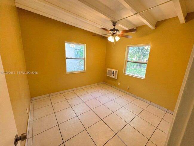 Photo - 730 NW 15th Terrace