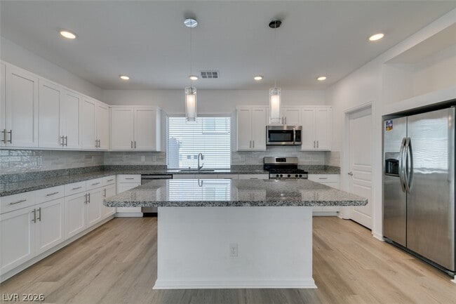 Building Photo - 8048 Haywood Estate Ave