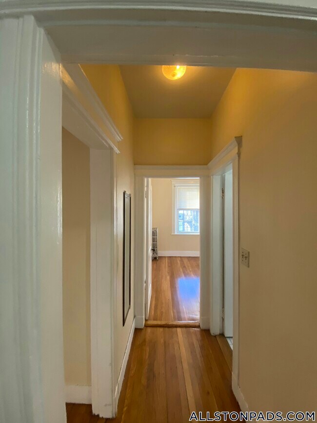 Photo - 4 Price Rd Unit 8