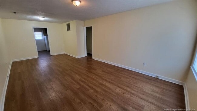 Photo - 524 W 17th St