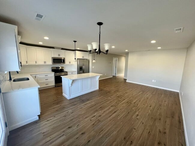 Photo - 107 Grant Dr