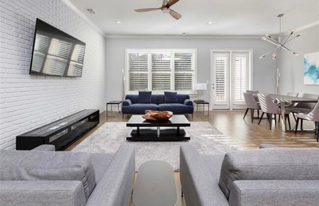 Photo - 3458 Fenton Dr