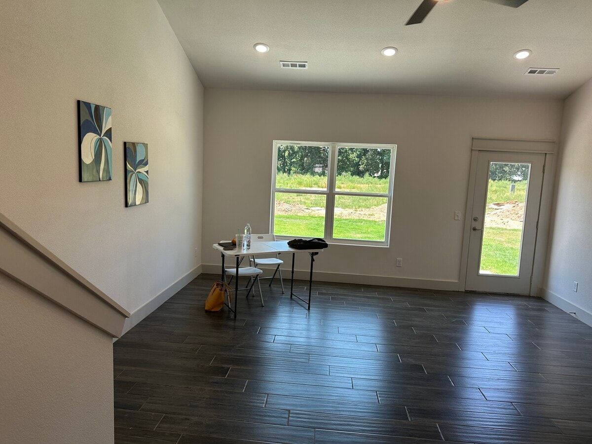 Photo - 712 Sun Meadows Loop