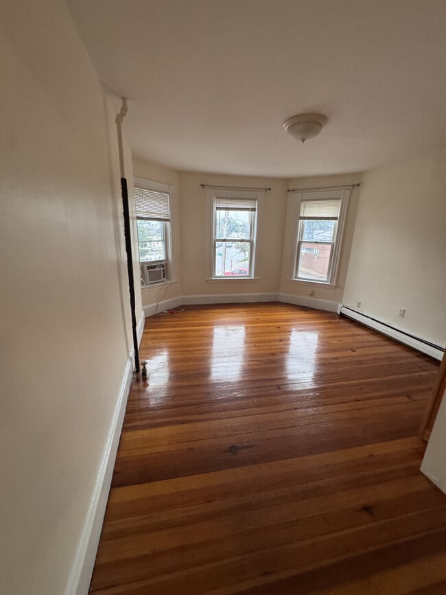 Photo - 86 Prentiss St