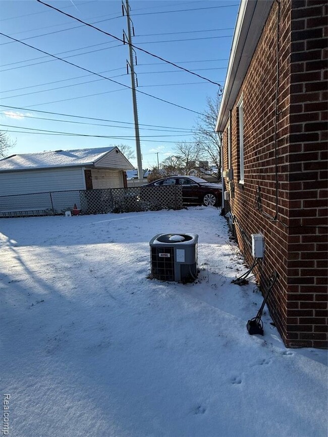 Photo - 15361 Payne Ct