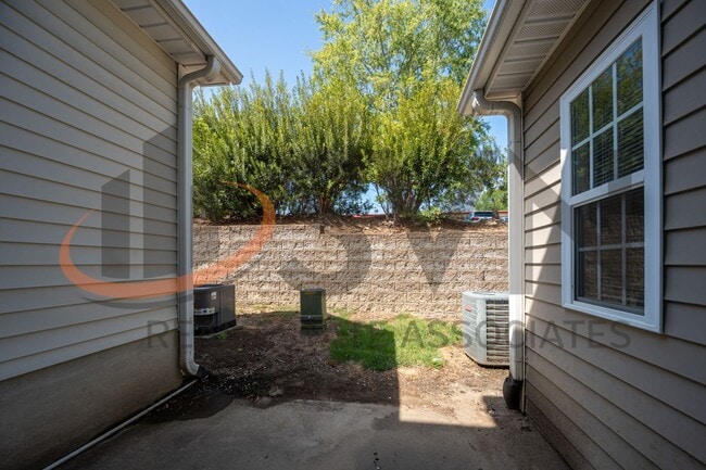 185-E Plaza Drive