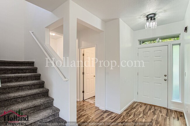 Photo - We Just Lowered the price!! Lovely 3 bedroom home in Hillsboro