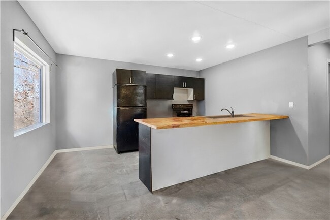 Photo - 6 Fuller St