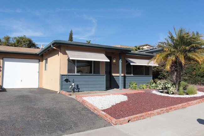 Building Photo - 55+ Senior Community 2Bed/1Bath in Costa Serena Oceanside~ Mira Pacific