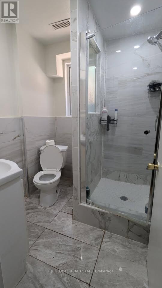 Photo - 2608 Islington Ave.