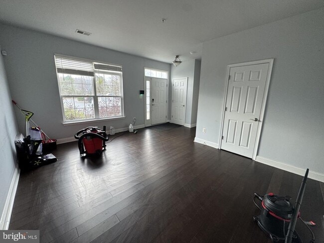 Photo - 116 Black Duck Ct