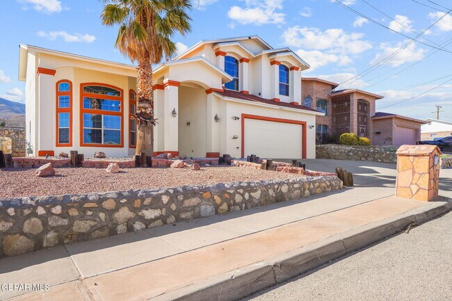 Photo - 6121 Byron St